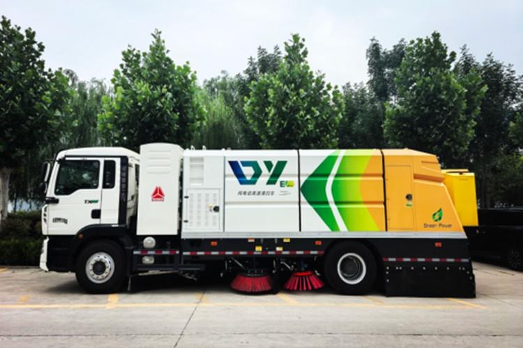 SDZ5186TSLBEV纯电动高速扫路车